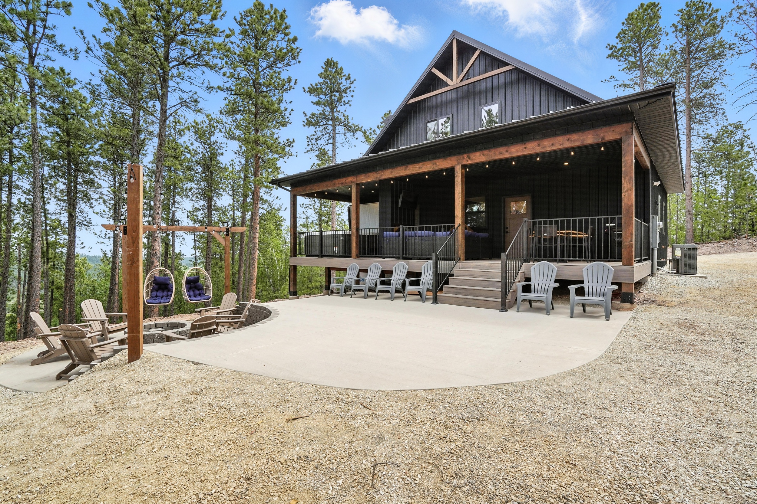 Luxury custom home built by iLevel Construction near Custer, SD