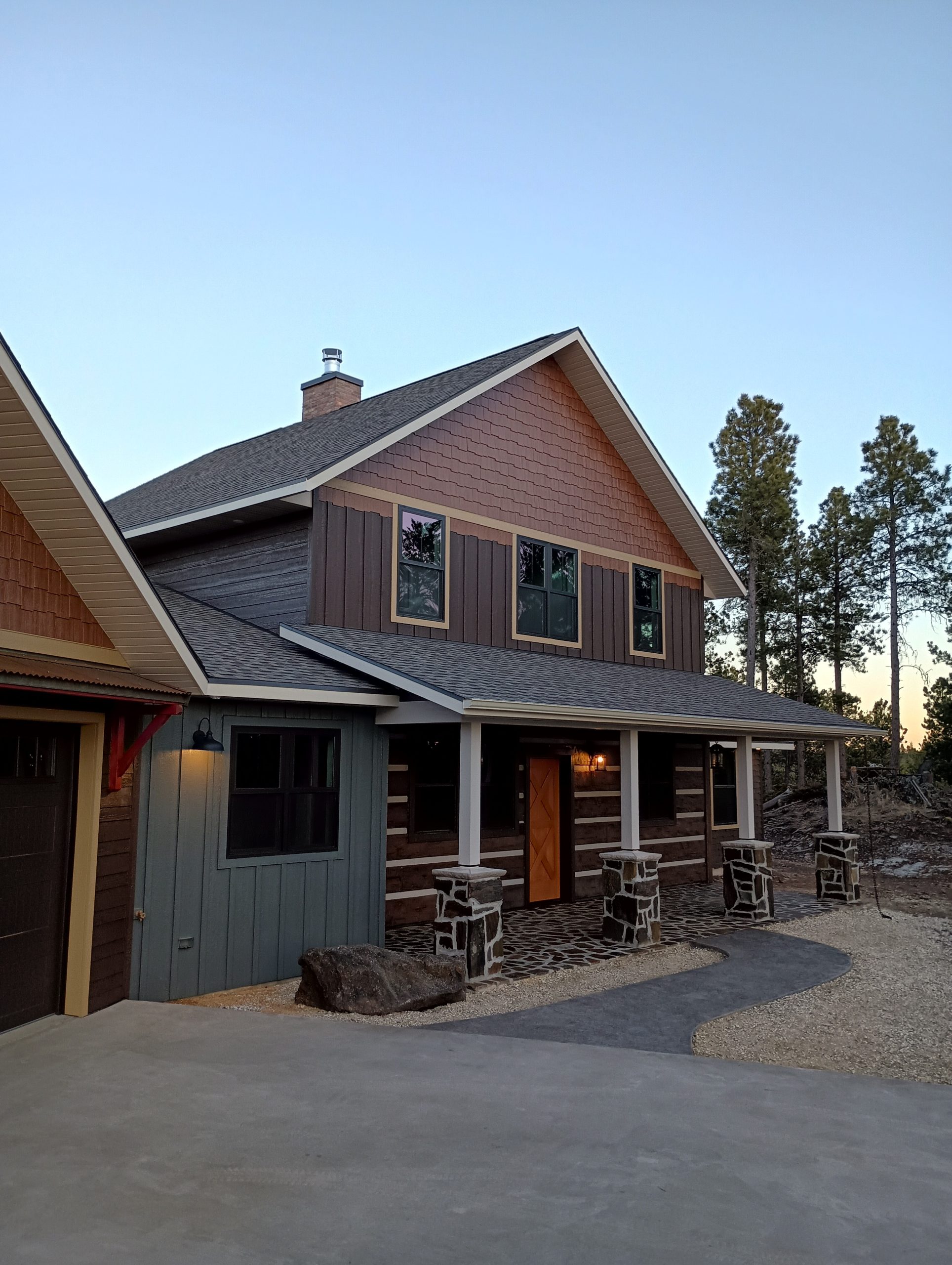 A custom iLevel home set in the Black Hills pines
