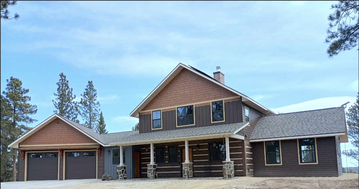 Black Hills custom home exterior by iLevel Construction